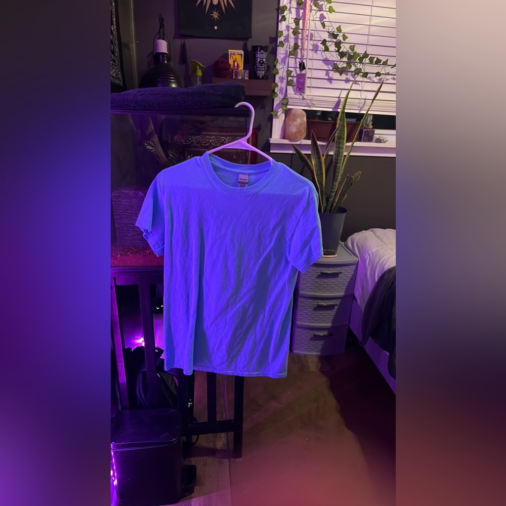 blue neon t shirt, small
